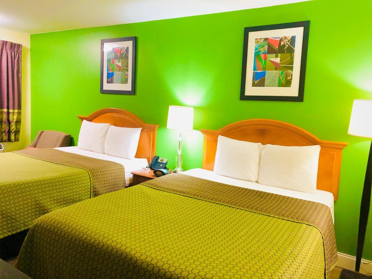 Classic Suites - Клівленд Екстер'єр фото